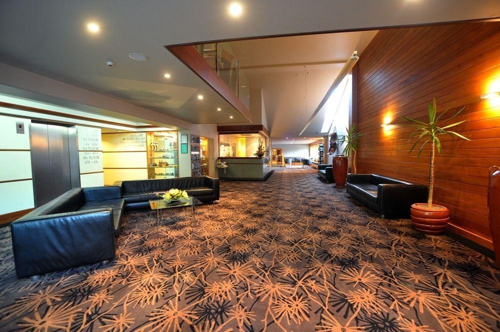 Plymouth International 4*